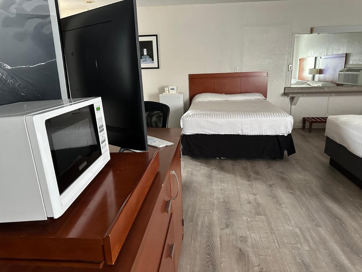 Travelodge By Wyndham Parker Eksteriør billede
