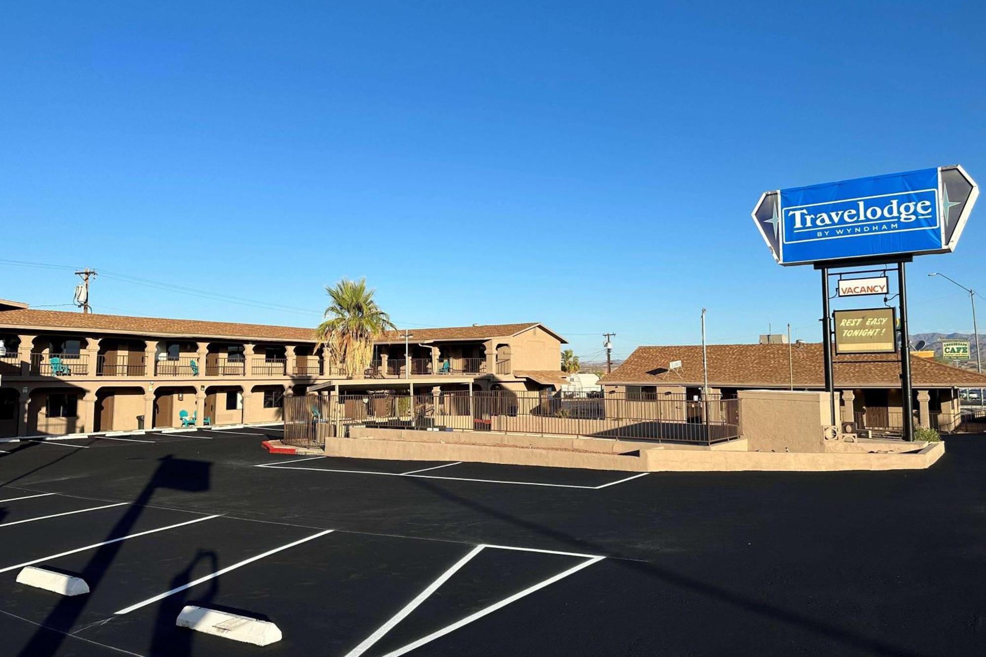 Travelodge By Wyndham Parker Eksteriør billede