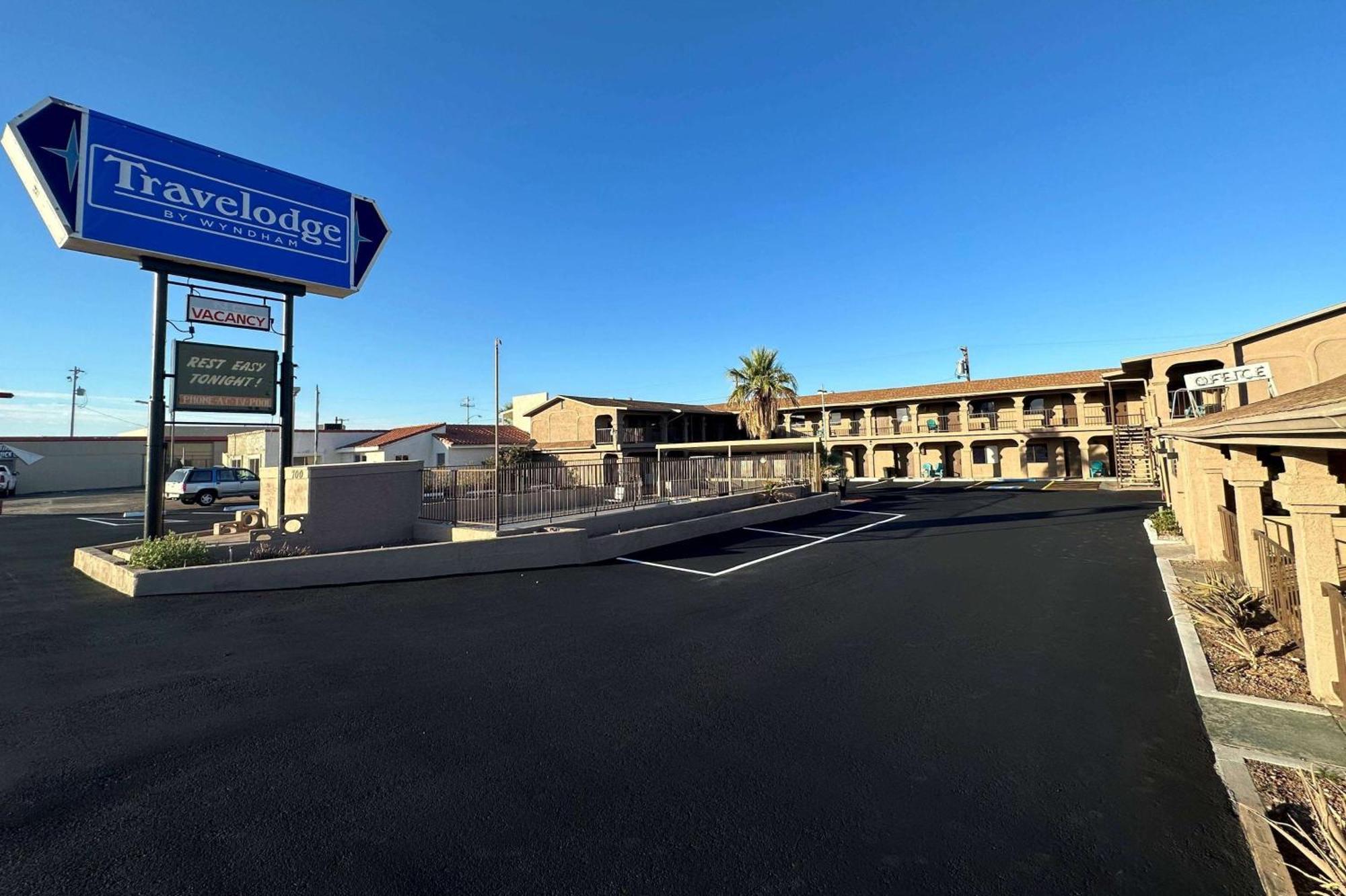 Travelodge By Wyndham Parker Eksteriør billede