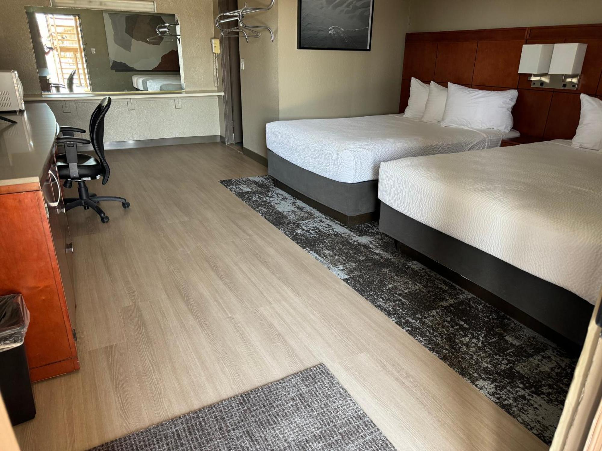 Travelodge By Wyndham Parker Eksteriør billede